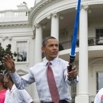 Obama_lightsaber_thumb-thumb-550x275-24221